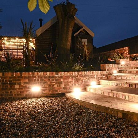 Sunset Retreat Apartment Скарбъро Екстериор снимка