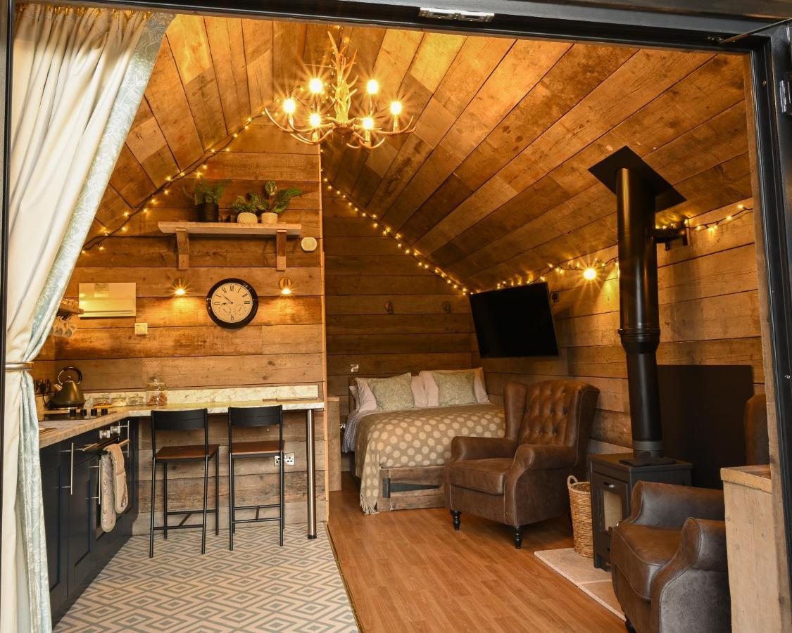 Sunset Retreat Apartment Скарбъро Екстериор снимка